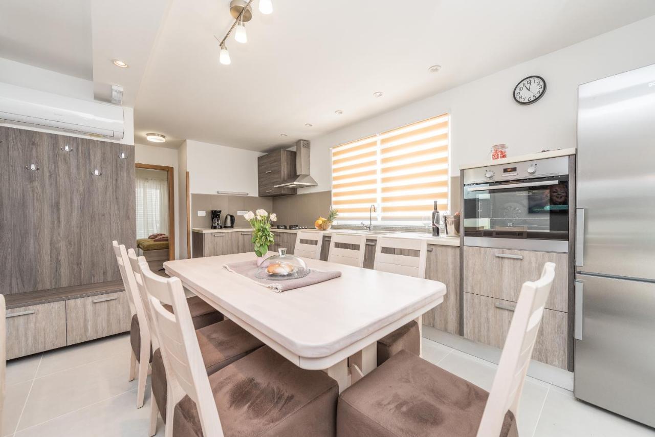 Villa Family Sukosan, Zadar Экстерьер фото